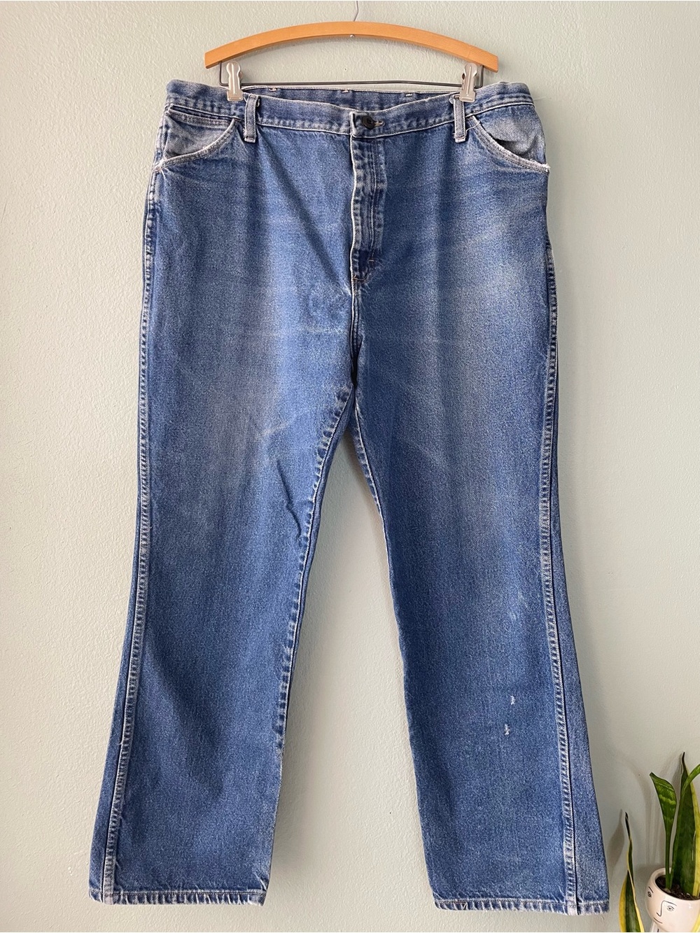 Bulwark | 40x32 FR Distressed Work Jeans